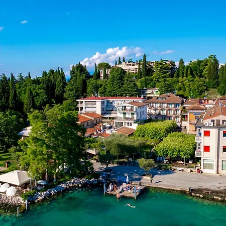 Villa Arcimboldo House 2&2, Emma Sirmione